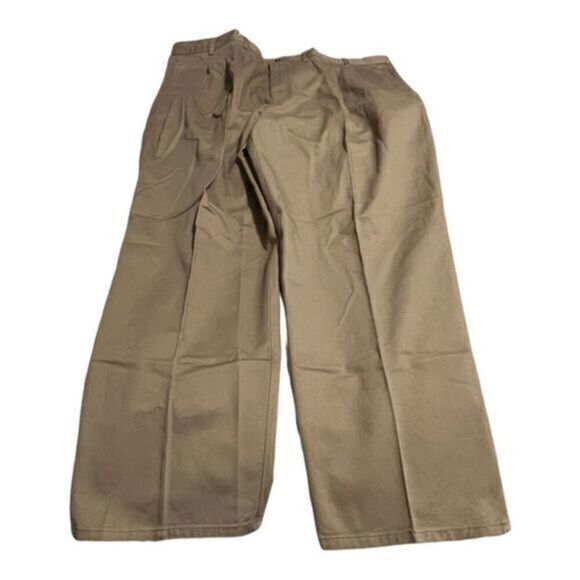 Mens Dockers Classic Fit Khaki Pants 44x30 - Picture 1 of 9